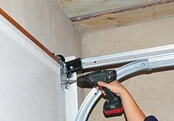 Metro Garage Door Repair Service Roseville, MI 586-580-4267 - installation-side